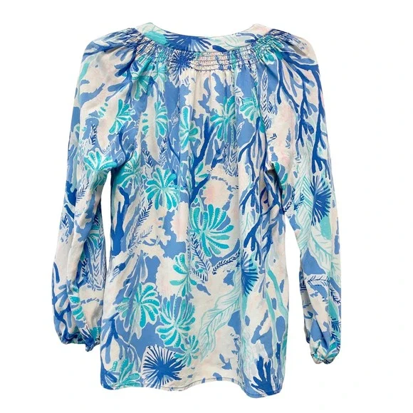 Lilly Pulitzer Women's Elsa Blue Silk Tropical Coral Smocked Blouse Size Medium - Picture 2 of 5